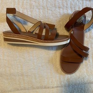 Vince Camuto Leather Strappy Sandals size 10